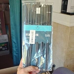 Milluon Guard Black Chopsticks